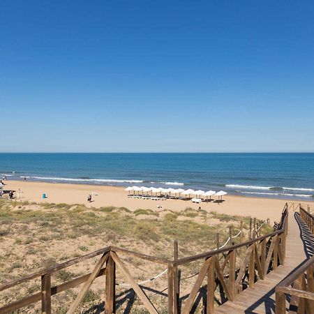 Spacious Villa With Private Pool And Beach Views El Moncayo Экстерьер фото