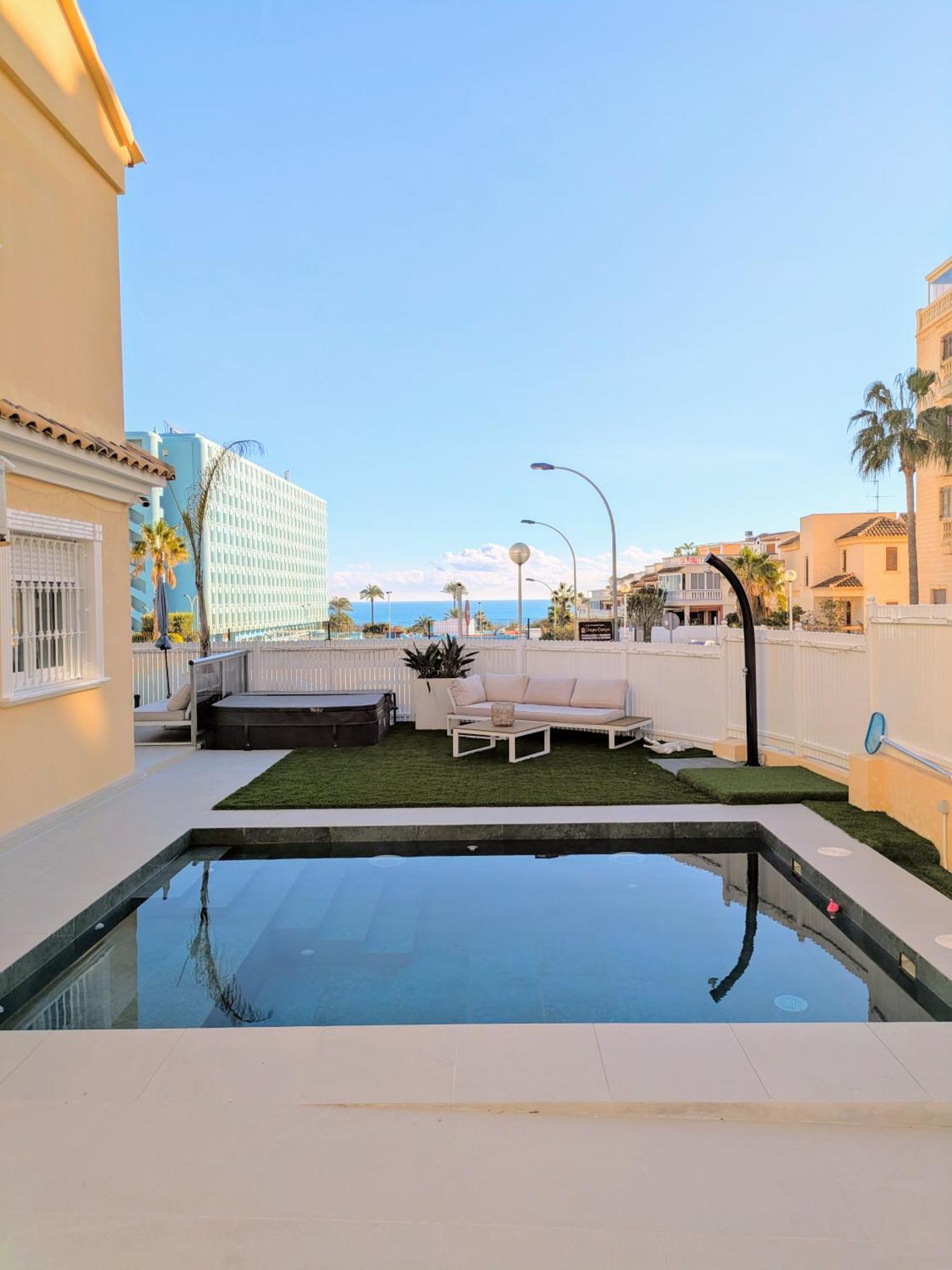 Spacious Villa With Private Pool And Beach Views El Moncayo Экстерьер фото